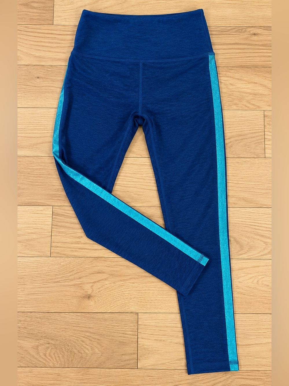 Beyond Yoga Blue Leggings with Aqua Side Stripe
